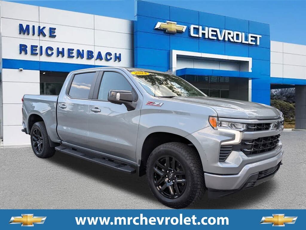 2023 Chevrolet Silverado 1500 RST Crew Cab 4WD