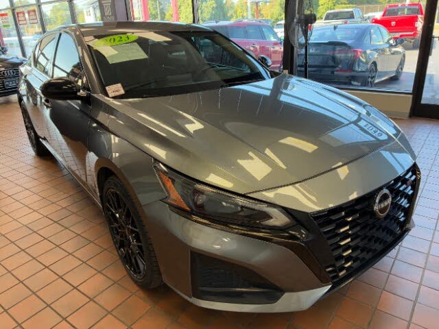 2023 Nissan Altima 2.5 SR FWD