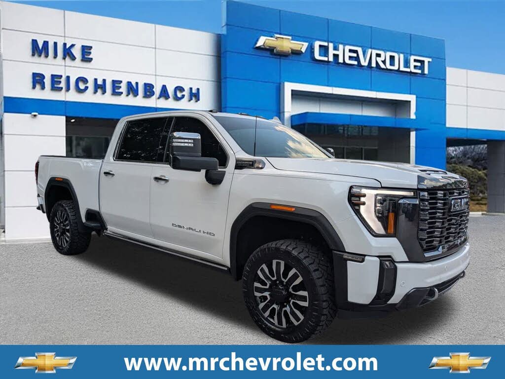 2024 GMC Sierra 2500HD Denali Ultimate Crew Cab 4WD