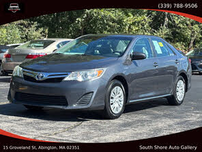 Toyota Camry Hybrid LE FWD