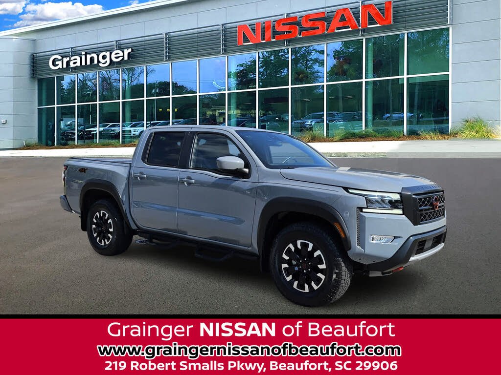 2024 Nissan Frontier PRO-4X Crew Cab 4WD