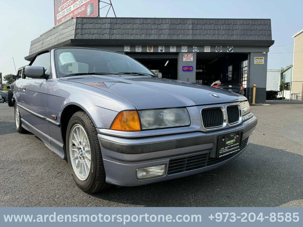 1996 BMW 3 Series 328i Convertible RWD