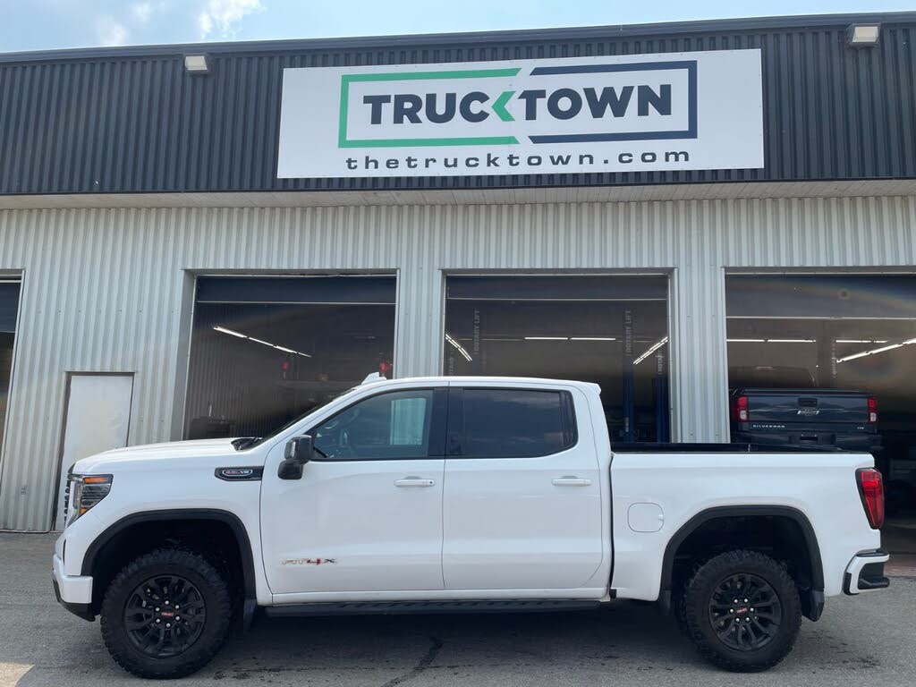 GMC Sierra 1500 AT4X Crew Cab 4WD 2022