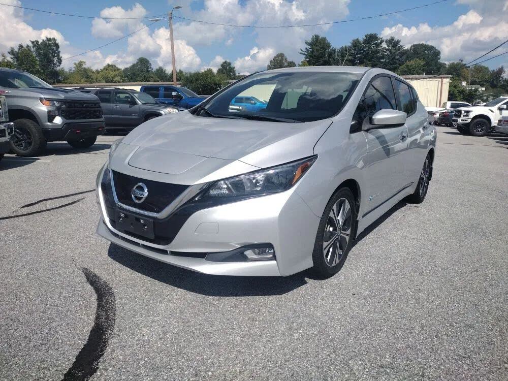 2018 Nissan LEAF SV