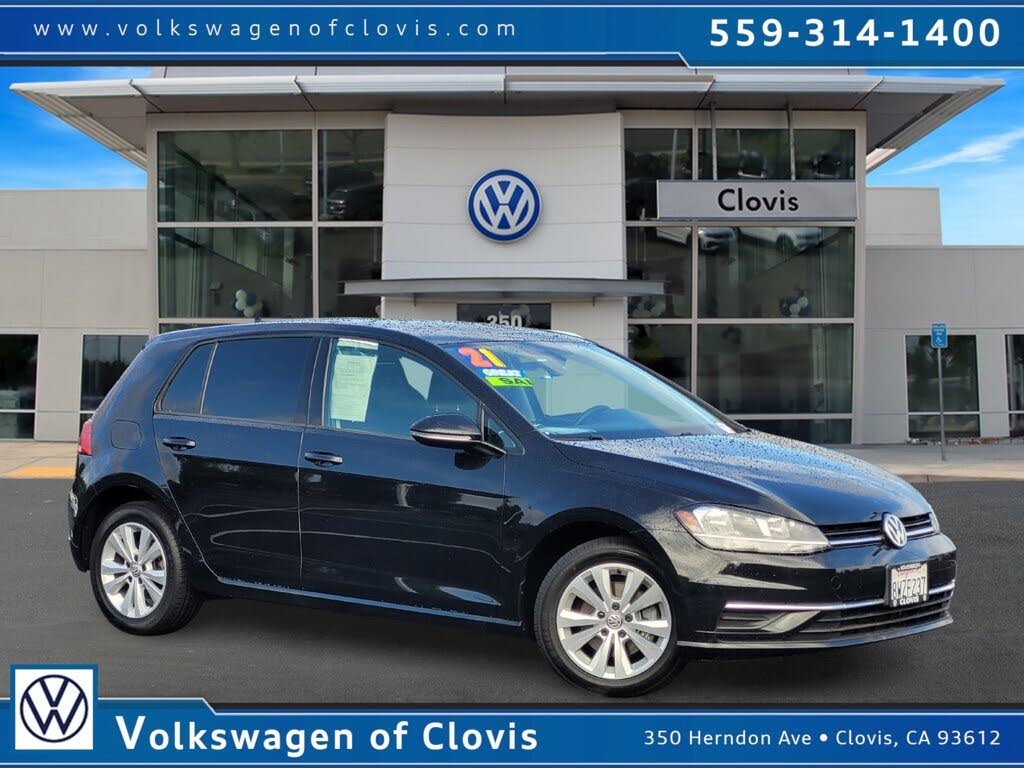 2021 Volkswagen Golf TSI FWD