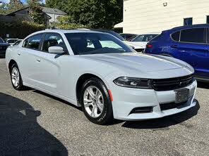 Dodge Charger SXT RWD