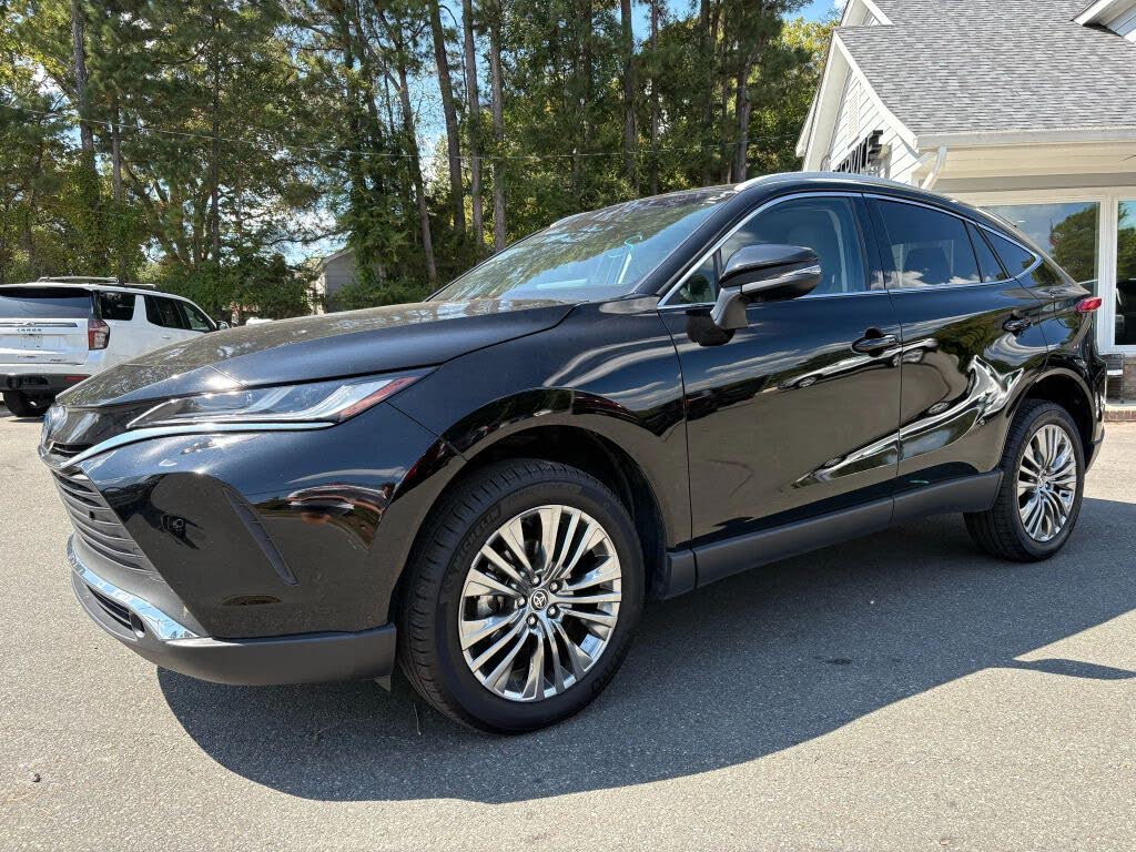 2023 Toyota Venza XLE AWD