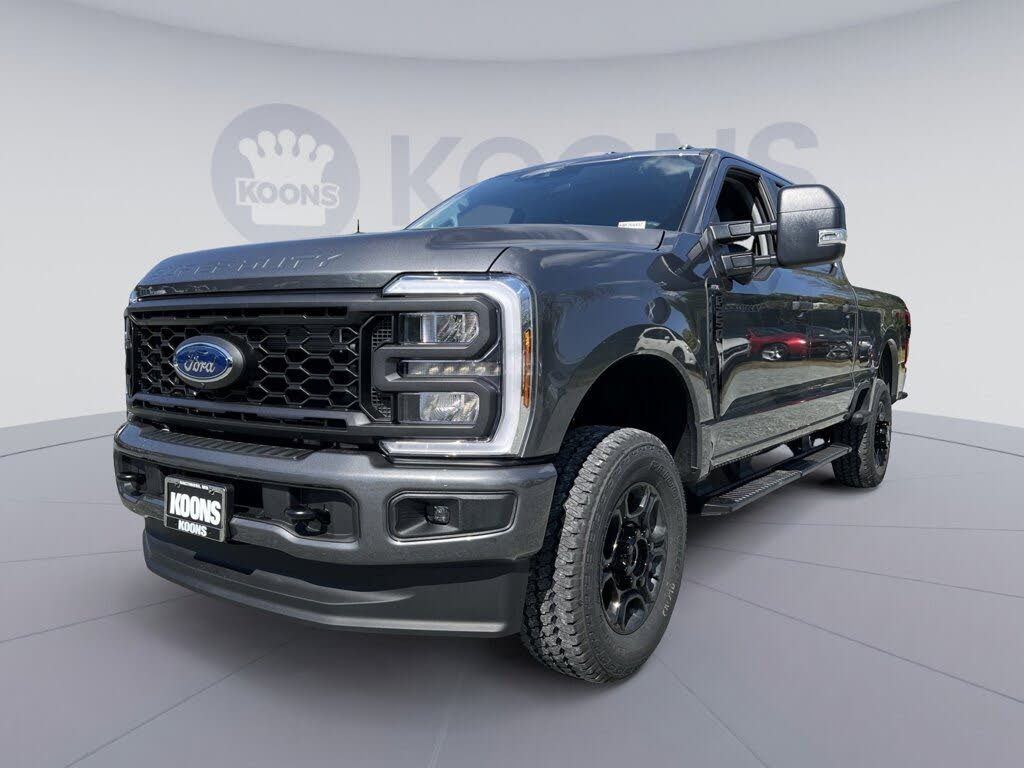 2026 Ford F-250 Super Duty XL Crew Cab 4WD