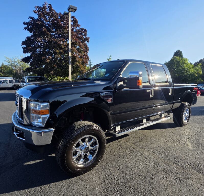 2009 Ford F-250 Super Duty XLT Crew Cab 4WD