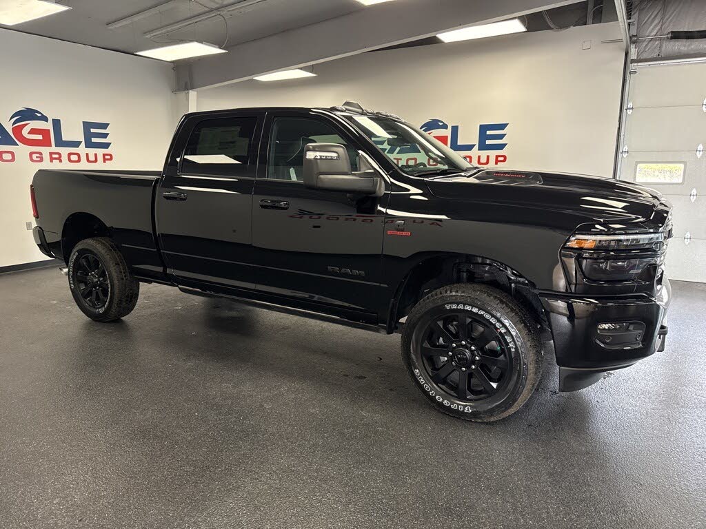 2026 RAM 3500 Laramie Crew Cab 4WD