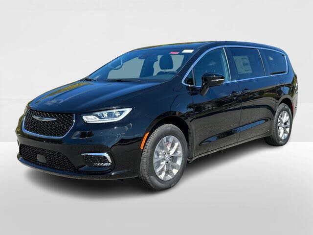 2026 Chrysler Pacifica Select AWD