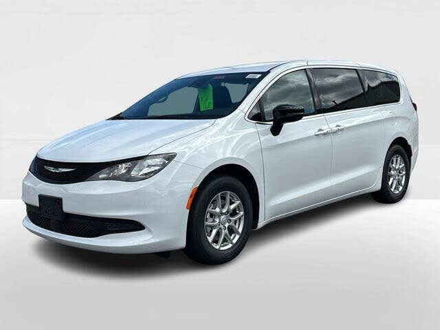 2026 Chrysler Voyager LX FWD