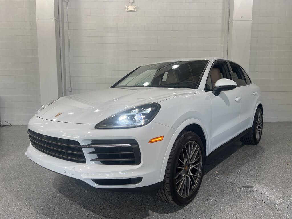 2022 Porsche Cayenne Platinum Edition AWD
