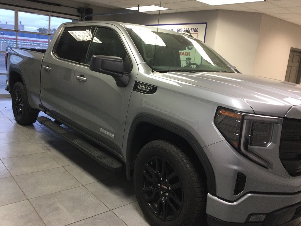 2023 GMC Sierra 1500 Elevation Crew Cab 4WD