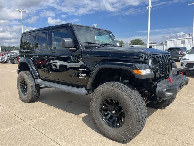 2019 Jeep Wrangler Unlimited Sahara 4WD