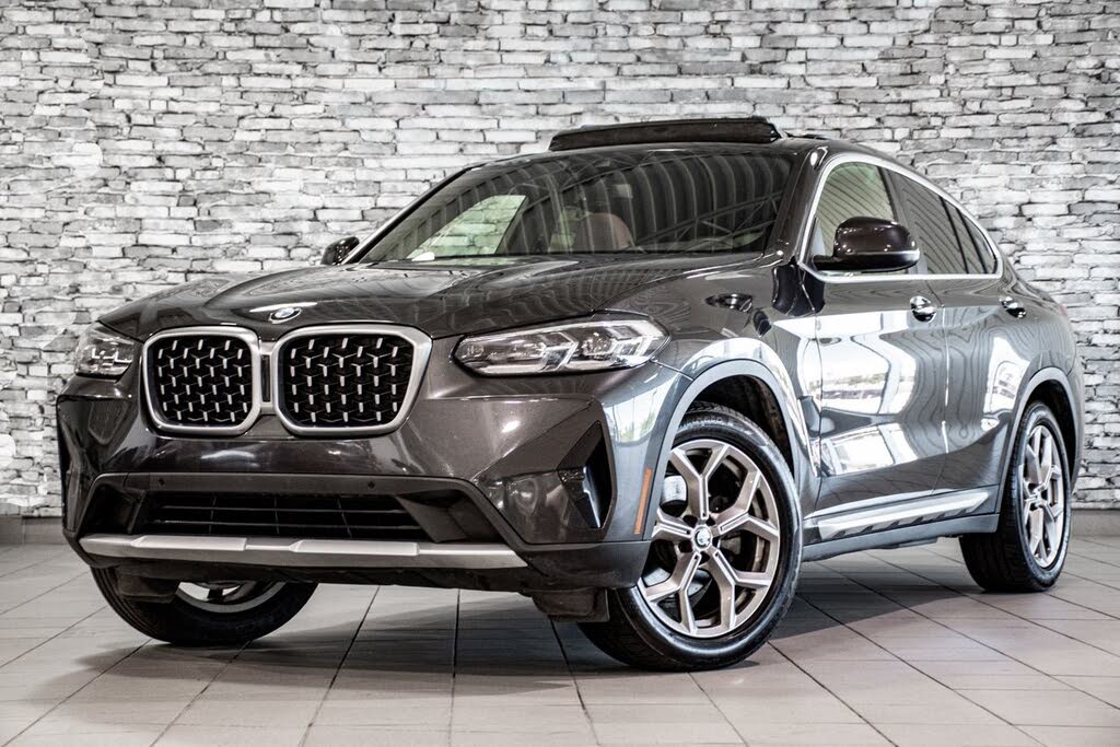 2022 BMW X4 xDrive30i AWD