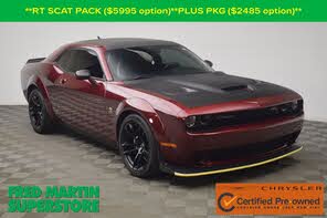 Dodge Challenger R/T Scat Pack Widebody RWD