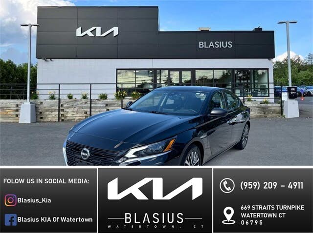 2024 Nissan Altima 2.5 SV FWD