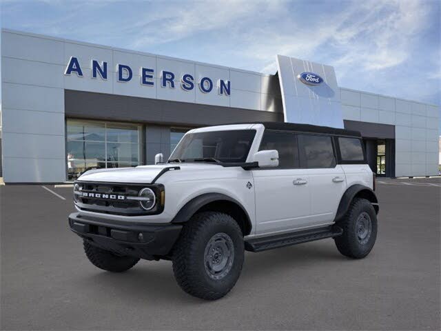 2025 Ford Bronco Outer Banks 4-Door 4WD