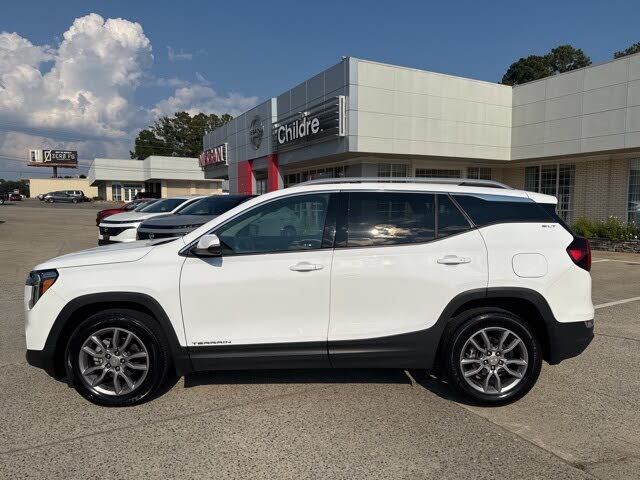 2024 GMC Terrain SLT AWD