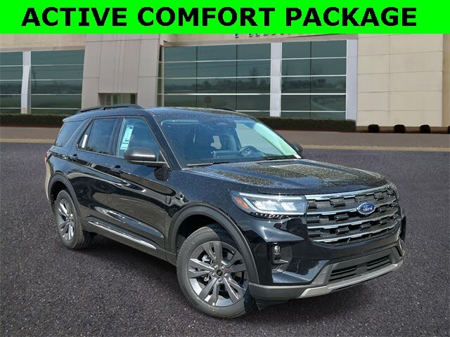 2025 Ford Explorer Active AWD
