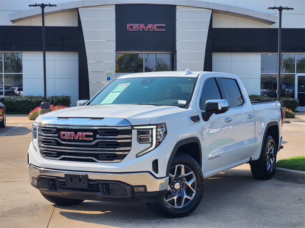 2023 GMC Sierra 1500 SLT Crew Cab 4WD