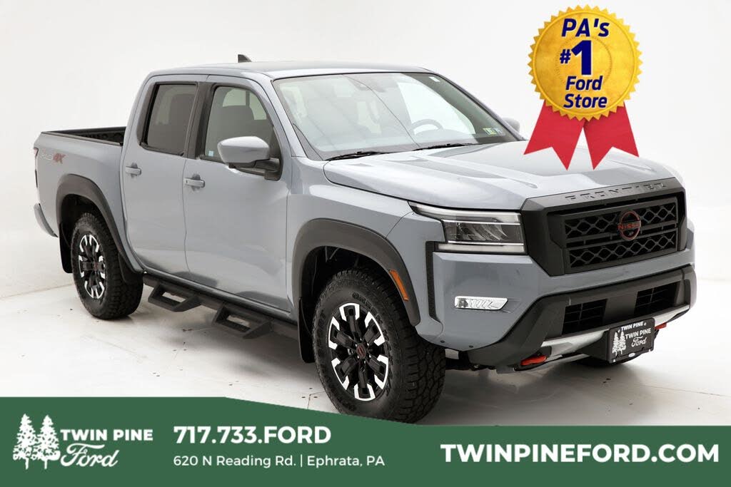 2023 Nissan Frontier PRO-4X Crew Cab 4WD