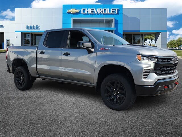 2026 Chevrolet Silverado 1500 LT Trail Boss Crew Cab 4WD