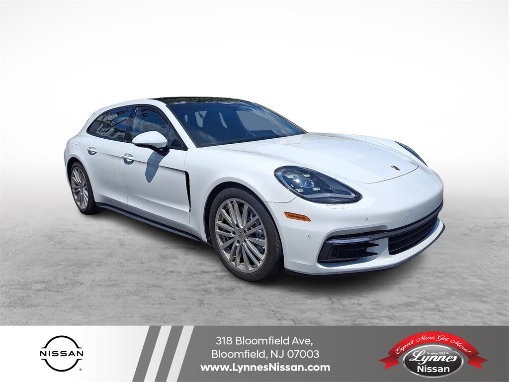 2018 Porsche Panamera 4 Sport Turismo AWD