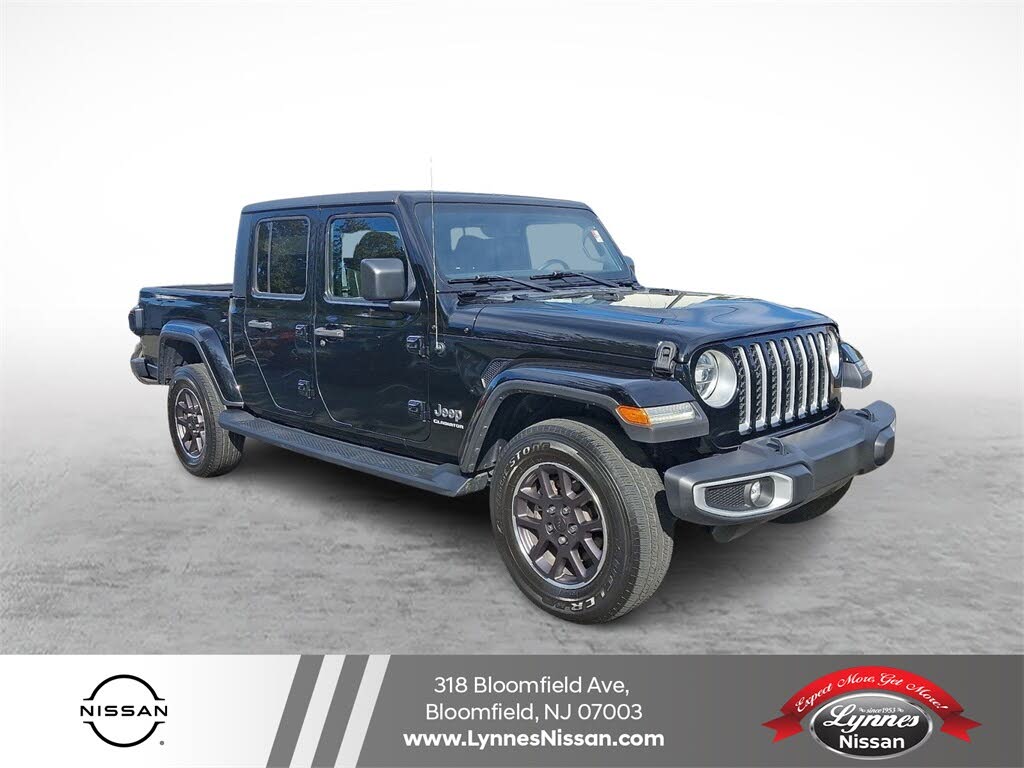 2021 Jeep Gladiator Overland Crew Cab 4WD