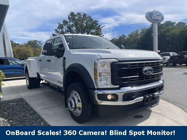 2025 Ford F-450 Super Duty XL Crew Cab LB DRW 4WD