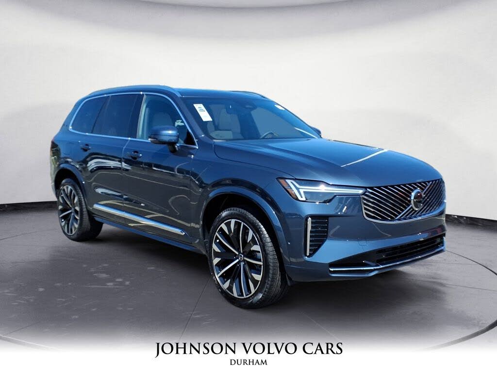 2026 Volvo XC90 B5 Plus 7-Passenger AWD