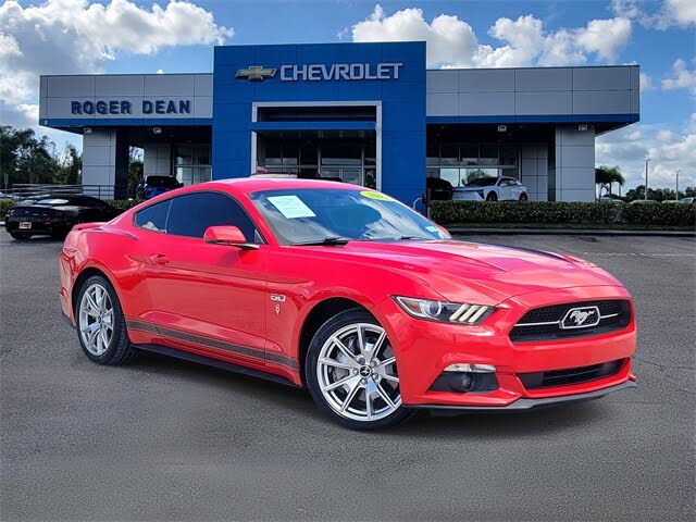 2015 Ford Mustang GT Premium Coupe RWD