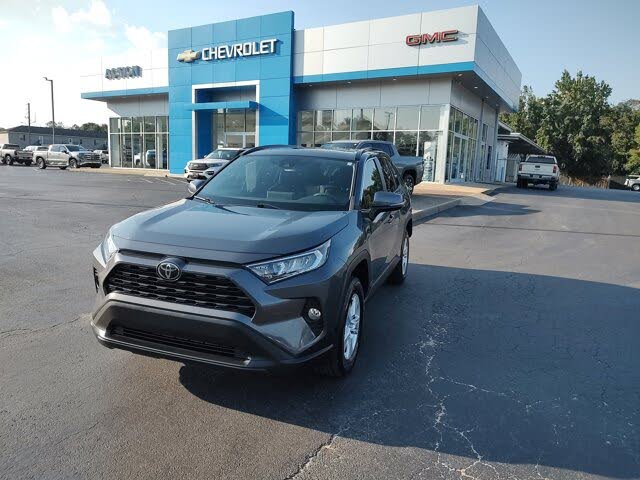 2021 Toyota RAV4 XLE FWD