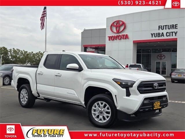 2025 Toyota Tacoma SR5 Double Cab 4WD