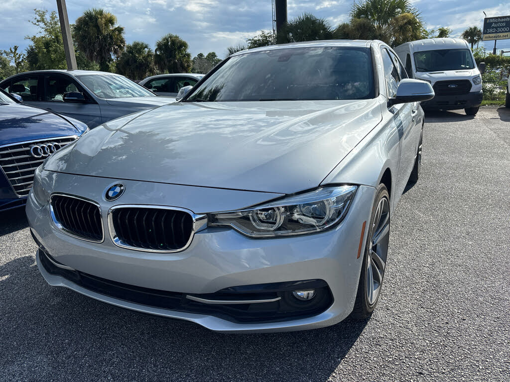 2018 BMW 3 Series 330i Sedan RWD