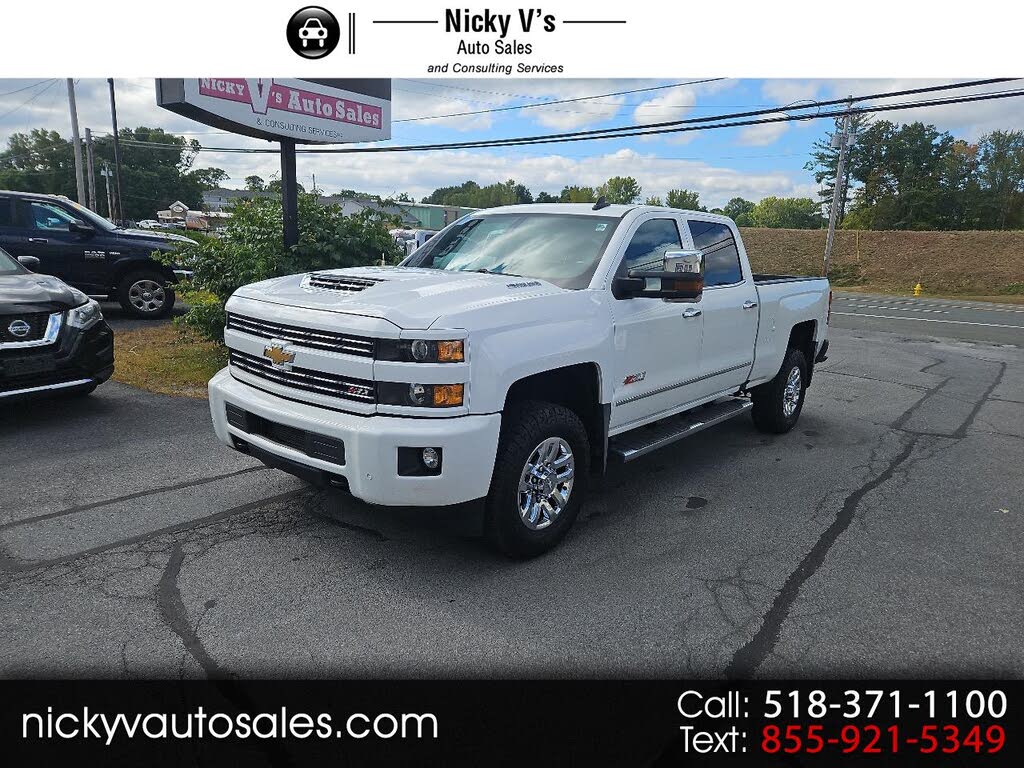 2018 Chevrolet Silverado 3500HD LTZ Crew Cab 4WD