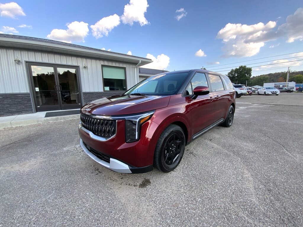 2025 Kia Carnival LXS FWD