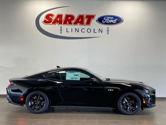 2025 Ford Mustang GT Fastback RWD