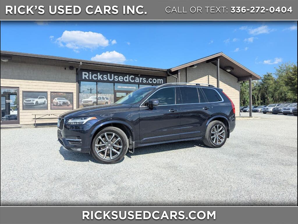 2019 Volvo XC90 T5 Momentum AWD