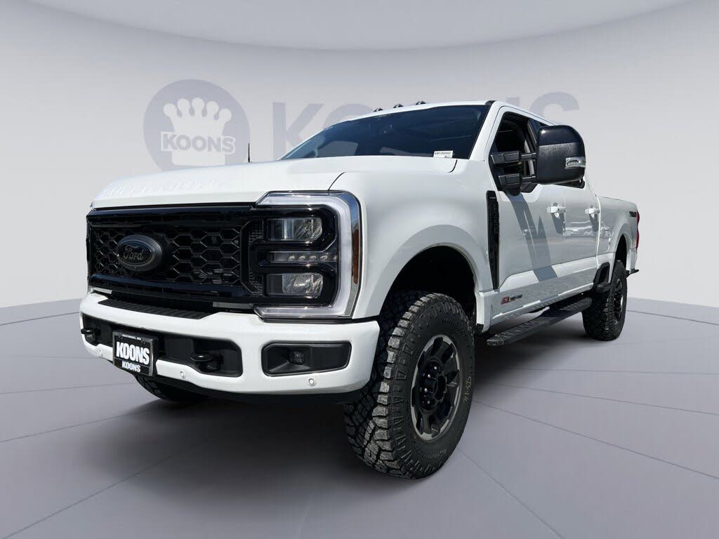 2026 Ford F-350 Super Duty Lariat Crew Cab 4WD