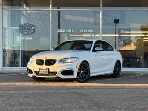 BMW 2 Series M240i Coupe RWD
