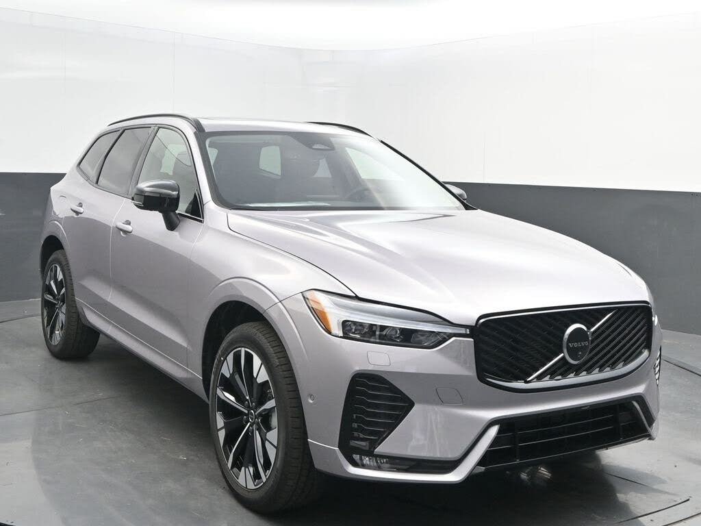 2026 Volvo XC60 B5 Plus AWD