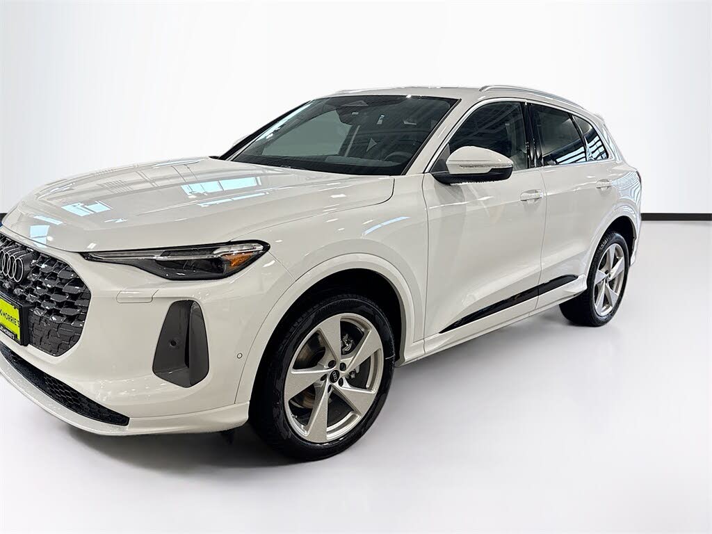 2025 Audi Q5 quattro Premium Plus 40 TFSI