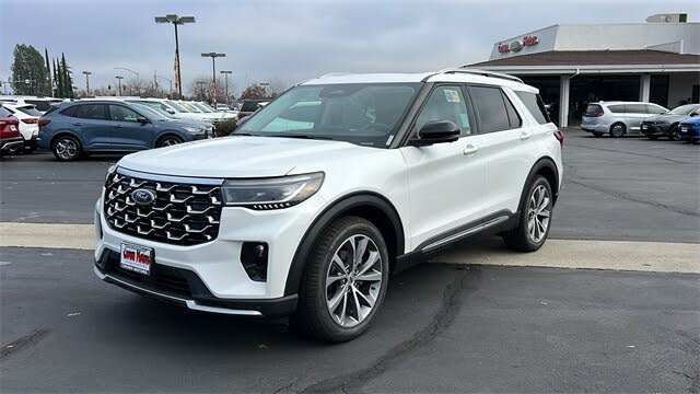 2025 Ford Explorer Platinum RWD