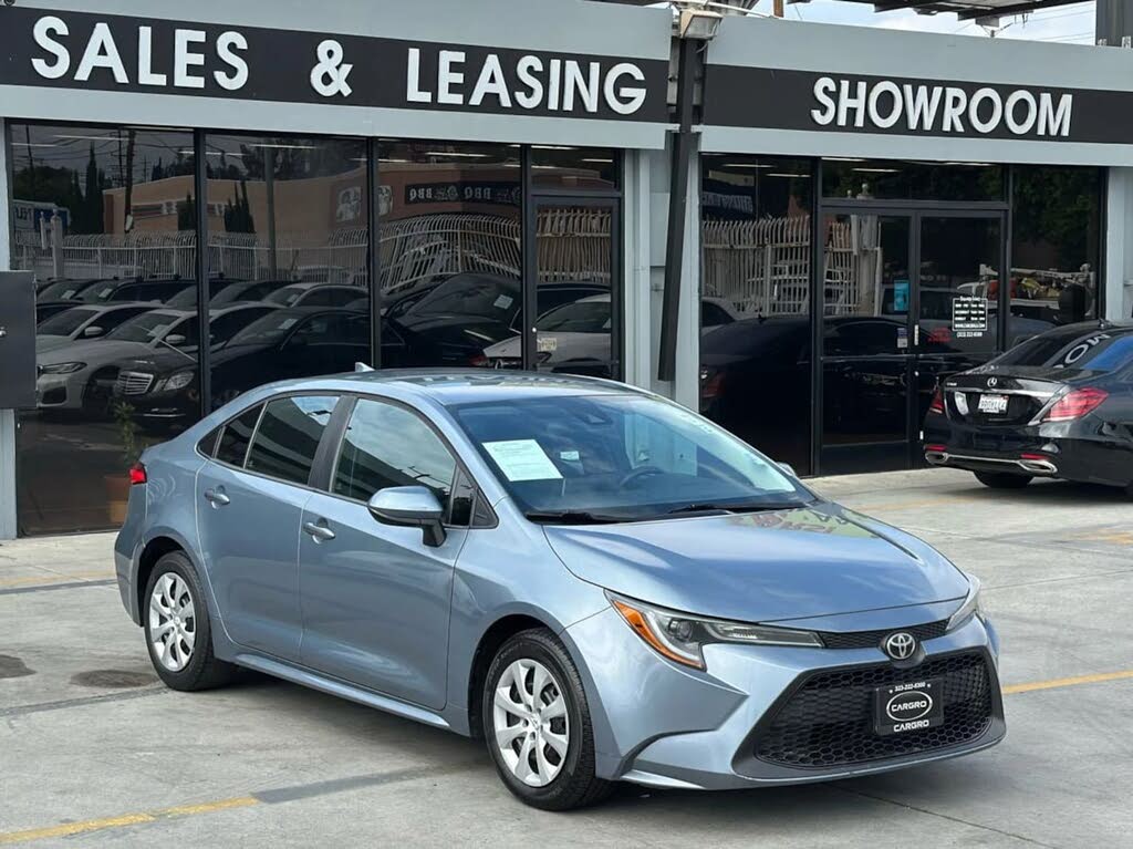 2020 Toyota Corolla LE FWD