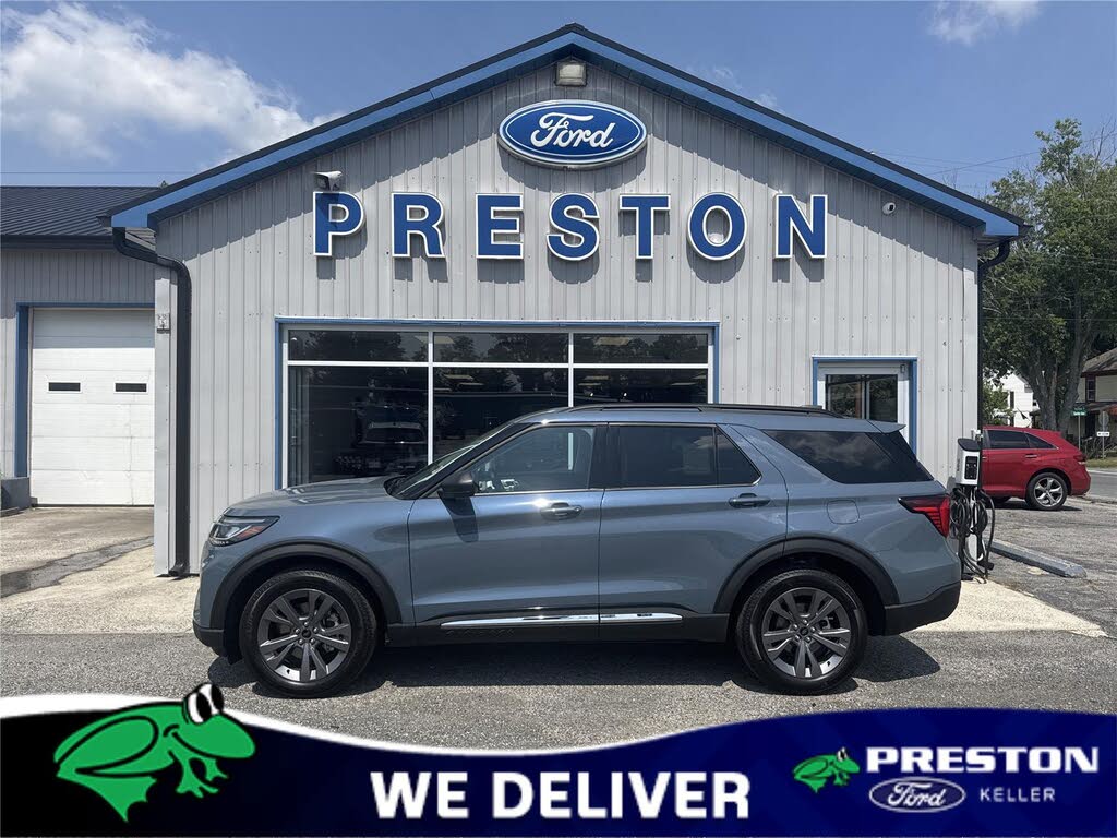 2025 Ford Explorer Active AWD