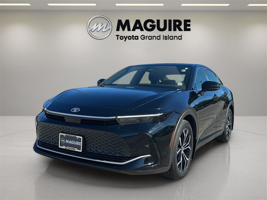 2023 Toyota Crown XLE AWD