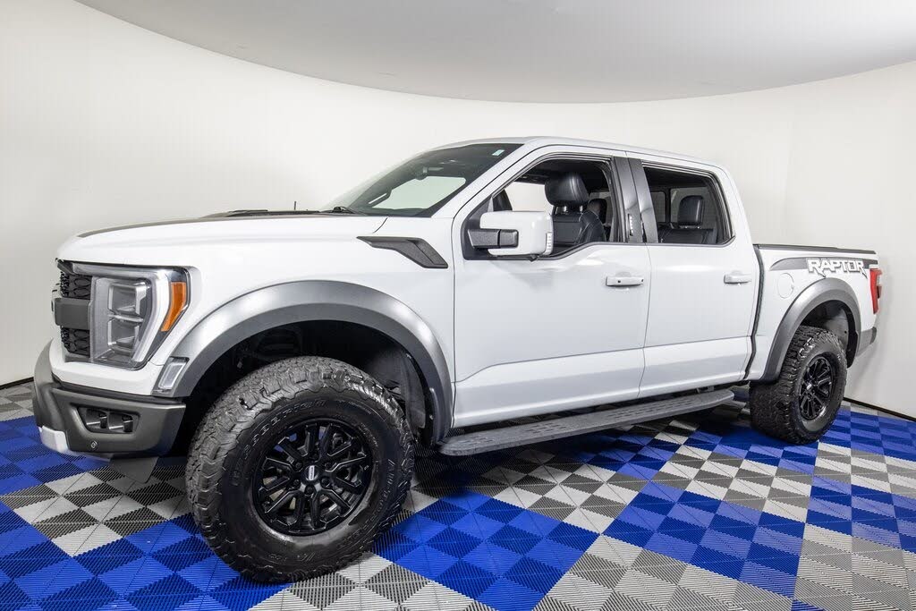 2023 Ford F-150 Raptor SuperCrew 4WD