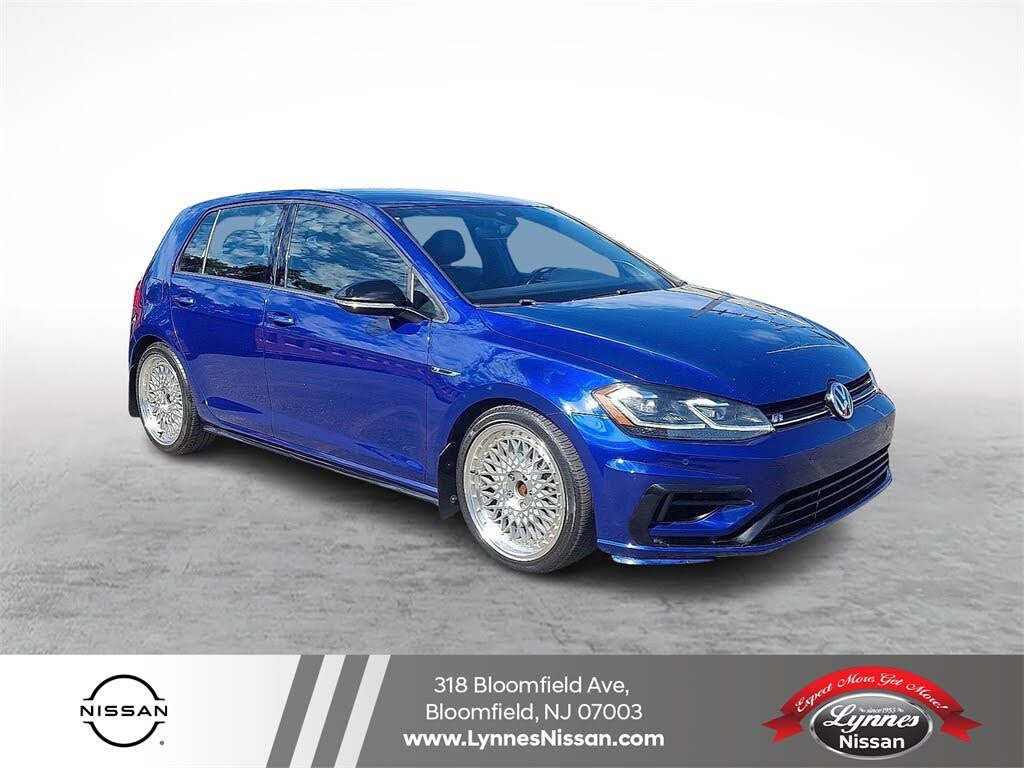 2018 Volkswagen Golf R 4-Door AWD